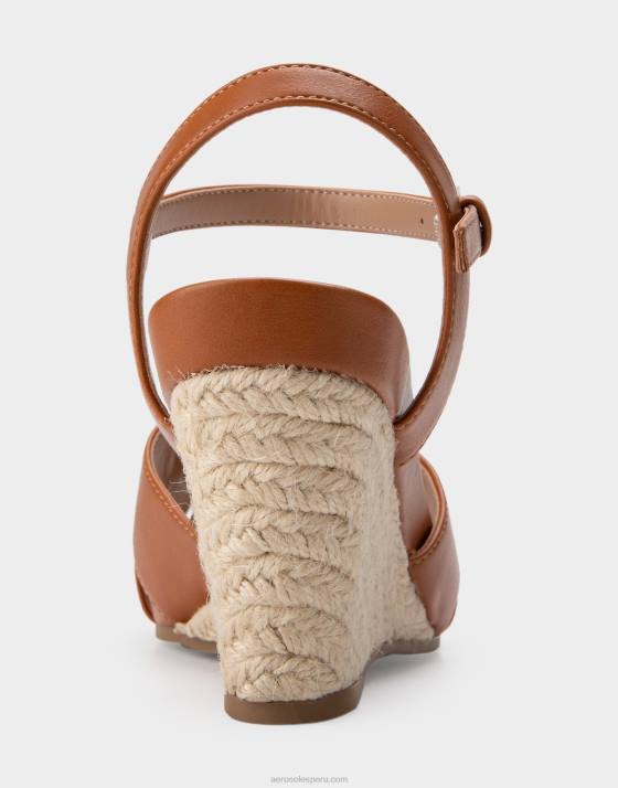 cuña de piel sintética color canela Aerosoles F846317 mujer